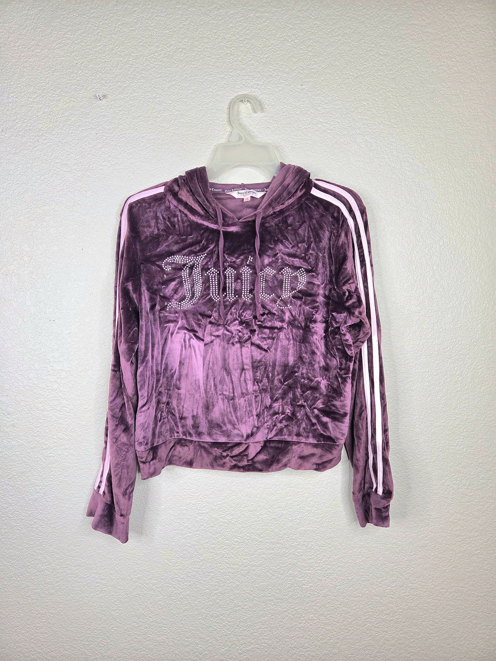 Vintage Y2K Juicy Couture Soft Purple Velour Hoodie White Stripes on Sleeves L